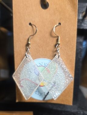 Glitter Diamond Drop Earrings - Sparkling White